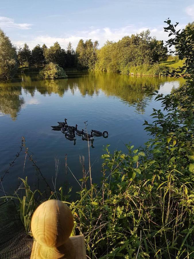 Elton Barn Fishery & Retreat Nottingham Dış mekan fotoğraf